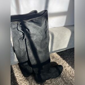 Women’s black slouchy knee high boots. Size 8 New never worn